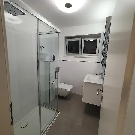 Riviera Days Apartment